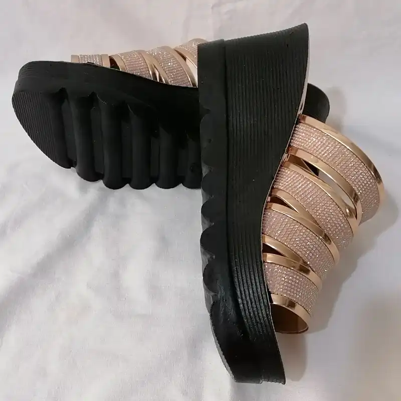 صندل زنانه مدل آرزو رنگ رزگلد