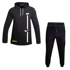 ست تی شرت کلاه دار و شلوار مردانه مدل JU 0409