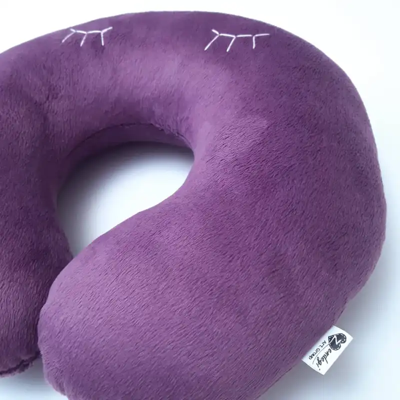 بالش دور گردنی گروه هنری زندگی طرح مژه ای کد BN