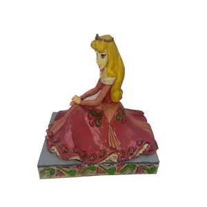 مجسمه مدل سما