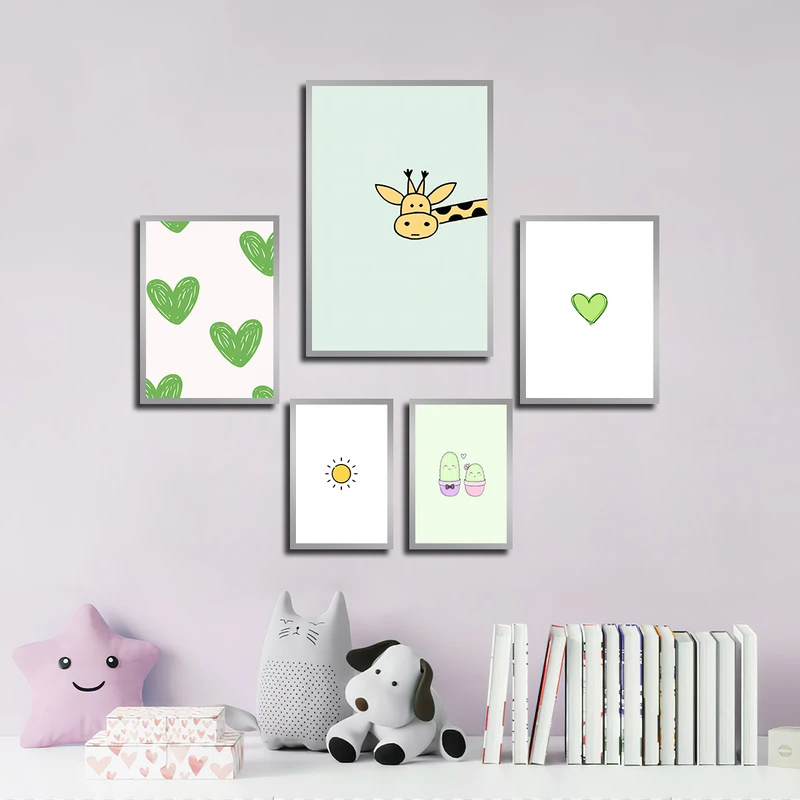 تابلو بکلیت طرح نقاشی زرافه و قلب و اتاق کودک مدل SI-3742 فریم نقره ای مجموعه 5 عددی
