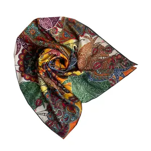 روسری زنانه مدل نخی دستدوز سنتی 