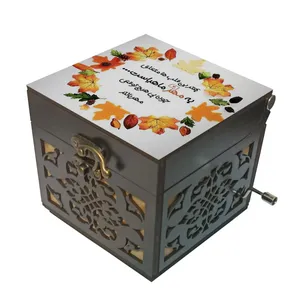 جعبه موزیکال مدل هندلی طرح متولد مهر کد m1142