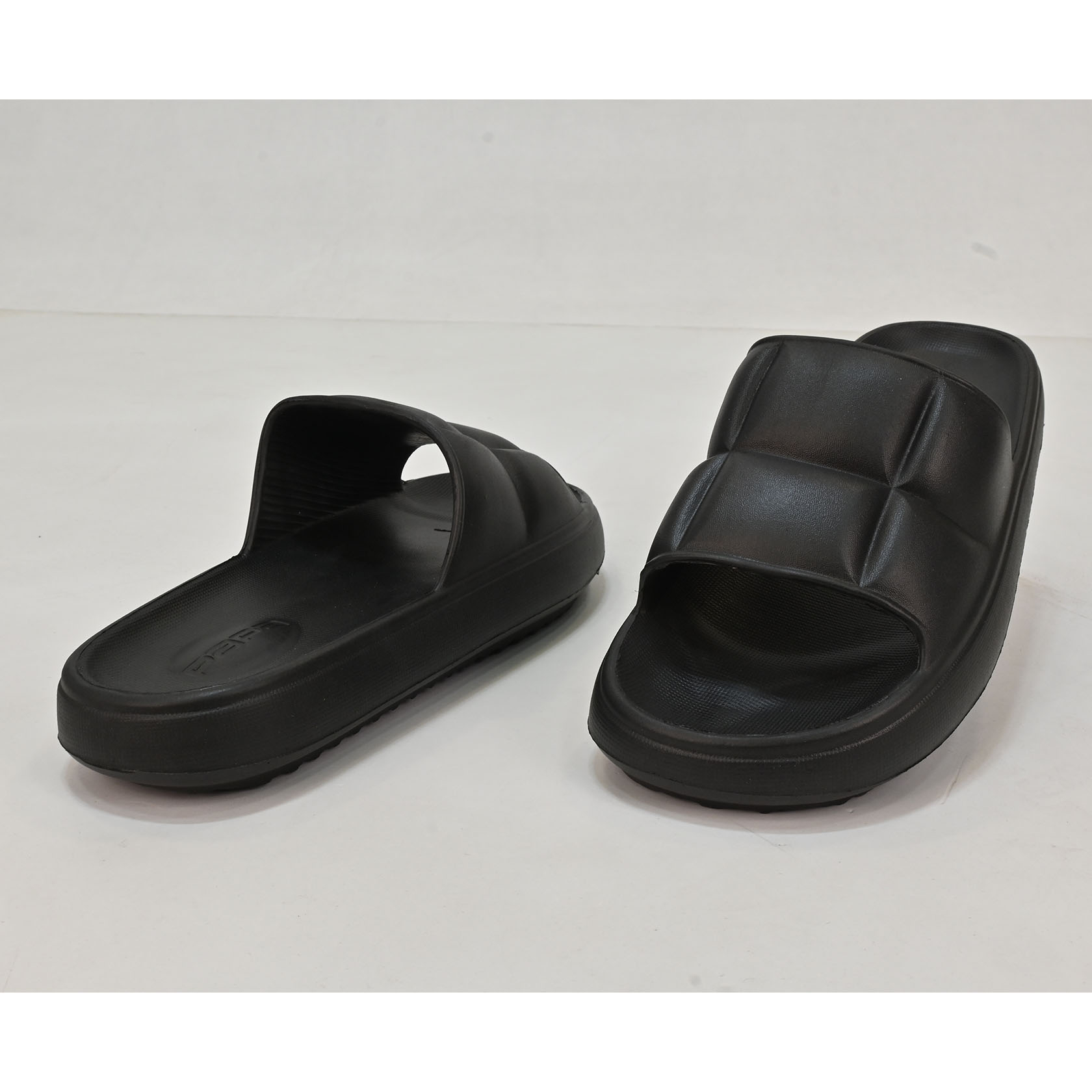 دمپایی پاپا مدل 5040M