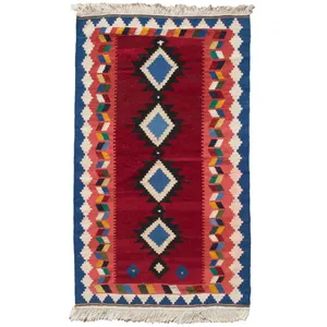 گلیم دستبافت یک و نیم متری گالری سلام کد 020