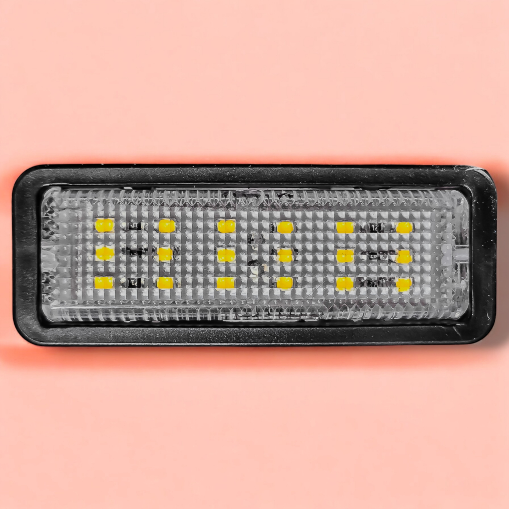 چراغ سقف خودرو تیام مدل Limo.YLW مناسب برای پژو ۴۰۵ چراغ سقف خودرو تیام مدل Limo.YLW مناسب برای پژو ۴۰۵