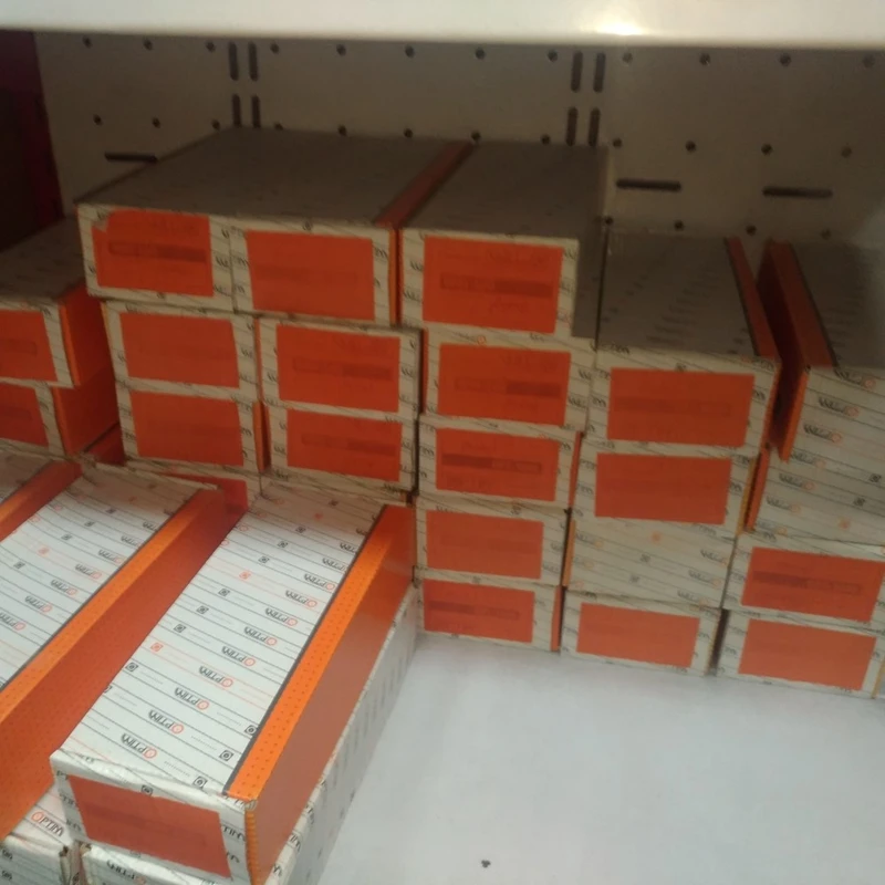 عکس شماره 8 : مرکز کنترل پیامکی اپتیم مدل db160