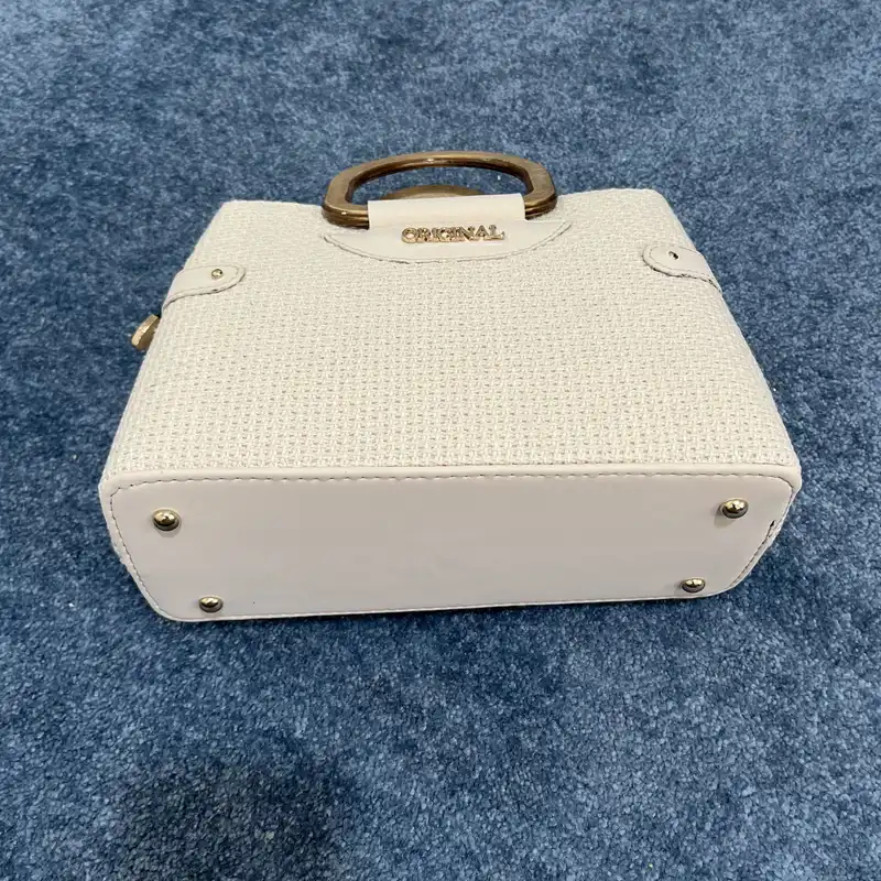 کیف دستی زنانه مدل کنفی دسته چوبی