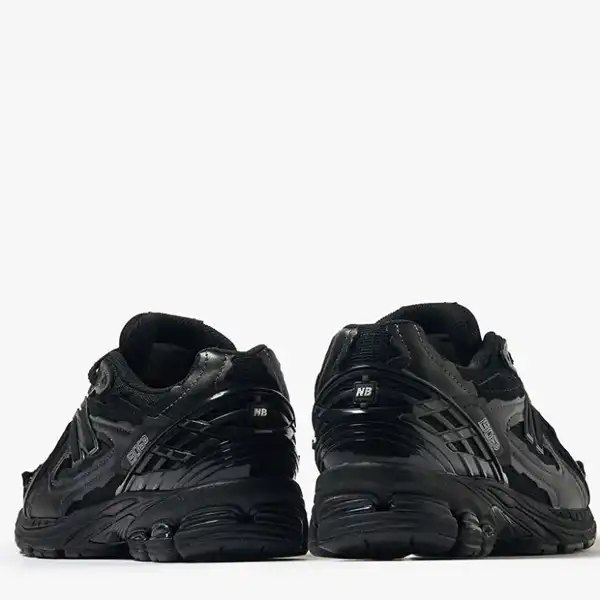 کفش پیاده روی مدل 1906 - DF