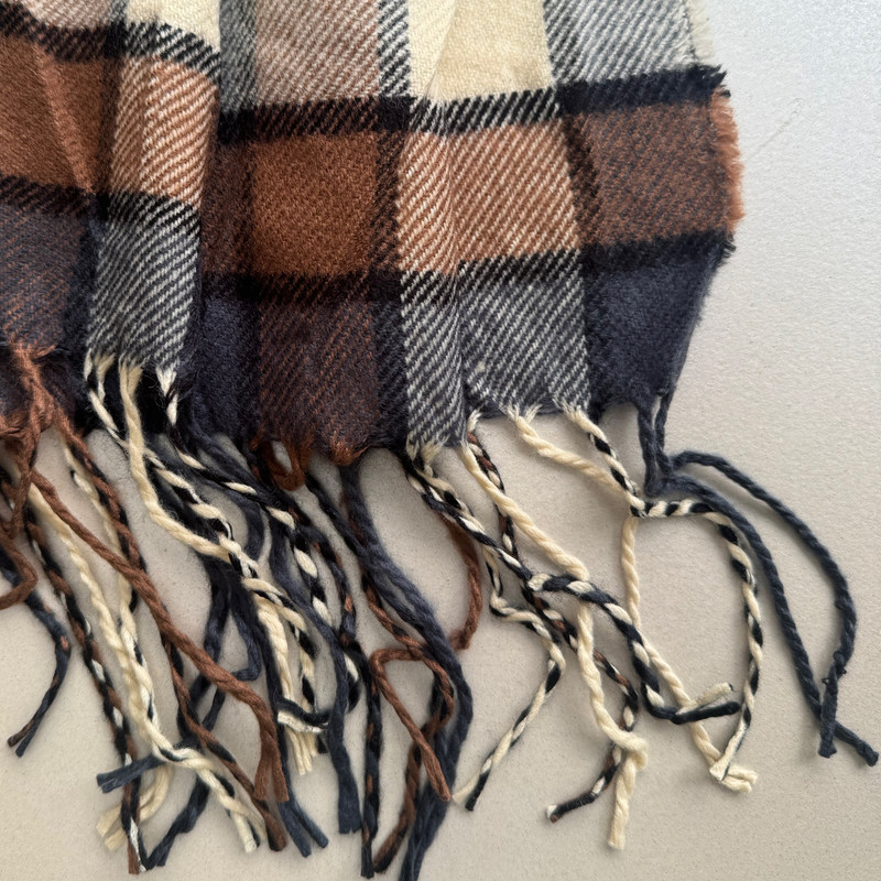 شال زنانه مدل موهر چهارخانه مربعی ریز ریش ریشی