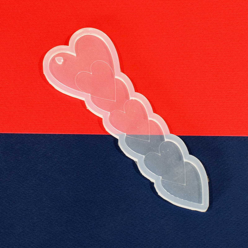 قالب رزین بوکمارک طرح قلب