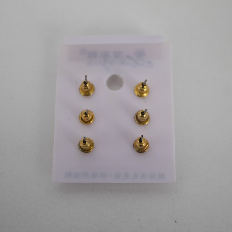 گوشواره زنانه مدل آریا میخی کد 12 مجموعه 6 عددی