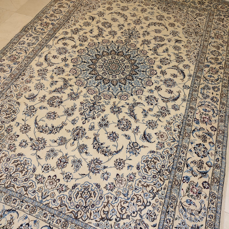 فرش دستبافت شش متری طرح خورشیدی نایین کد 39 یک جفت