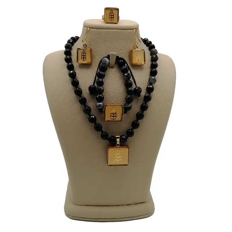 ست زنانه زرین هنر ایران مدل گندم ماداگاسکار