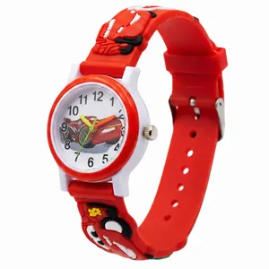 ساعت مچی عقربه‌ای کوارتز بچگانه مدل اسپرت بند سیلیکونی ضد حساسیت طرح مک کوئین و ماشين‌ها کد ۱