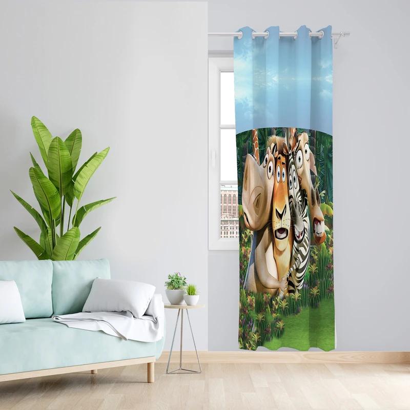 پرده طرح ماداگاسکار مدل مخمل پانچی کد L 1190R Z سایز 140x200 سانتی متر