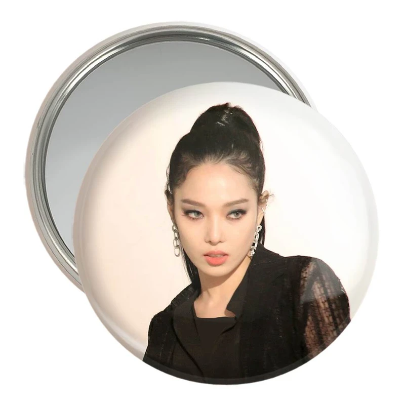 آینه جیبی خندالو مدل سومین گروه کارد KARD  کد 12397