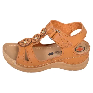 صندل دخترانه پاپا مدل HN.3159