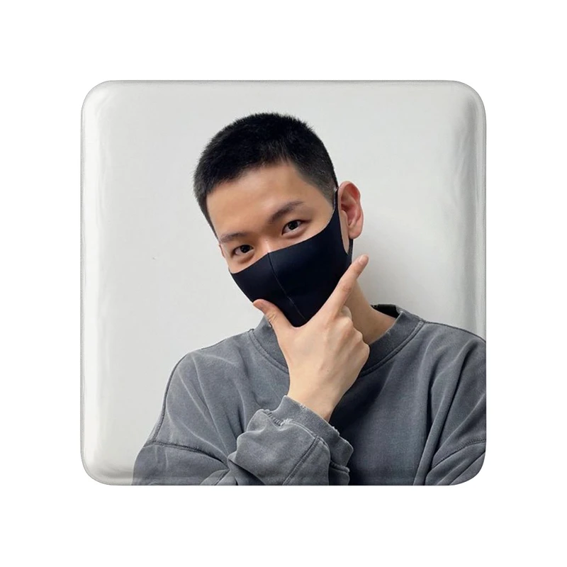 مگنت خندالو طرح بکهیون گروه اکسو EXO کد 16827