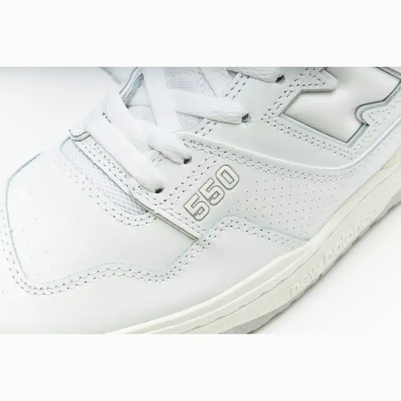 کفش راحتی زنانه مدل NB550