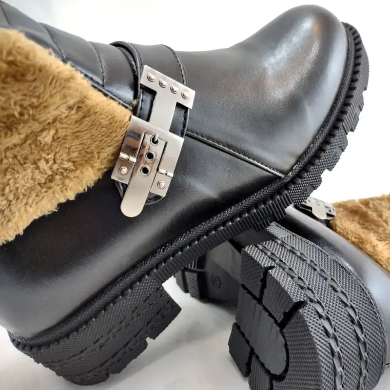 نیم بوت زنانه مدل MOM575