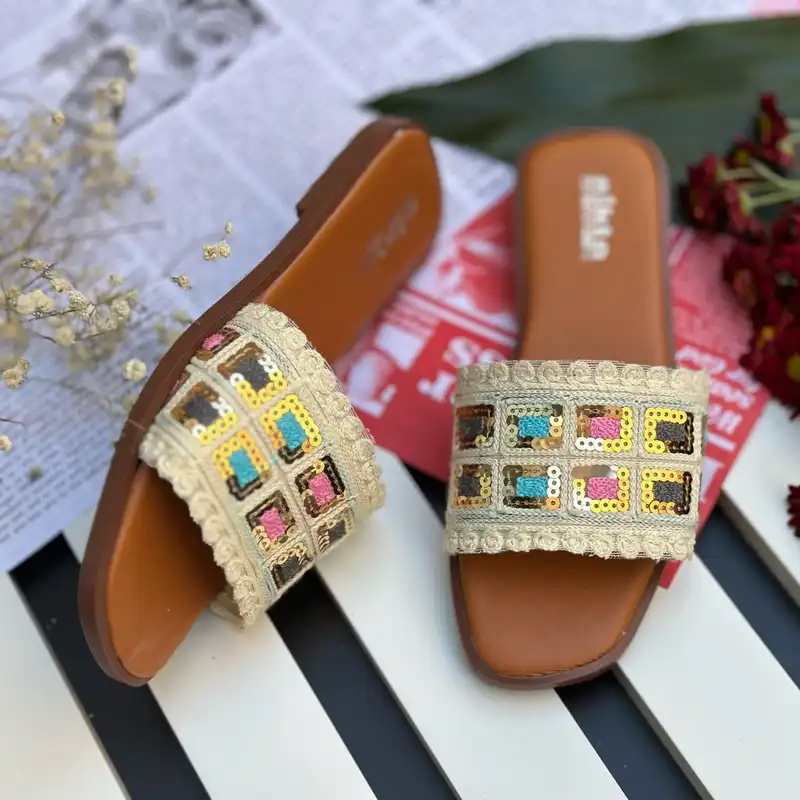 صندل زنانه نیکتا مدل 2024