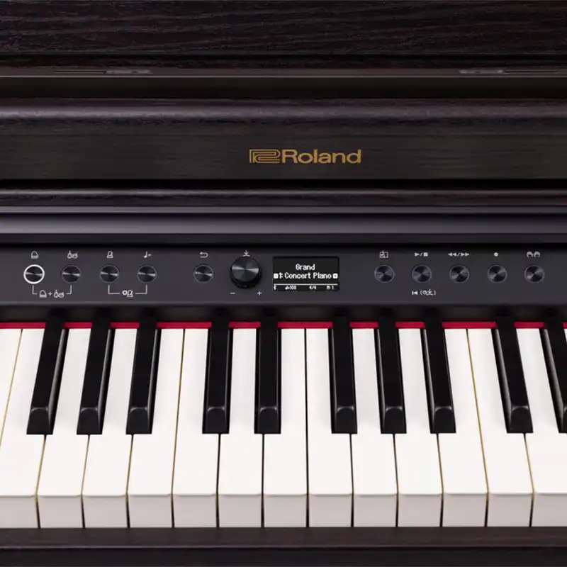 پیانو دیجیتال رولند مدل RP-701