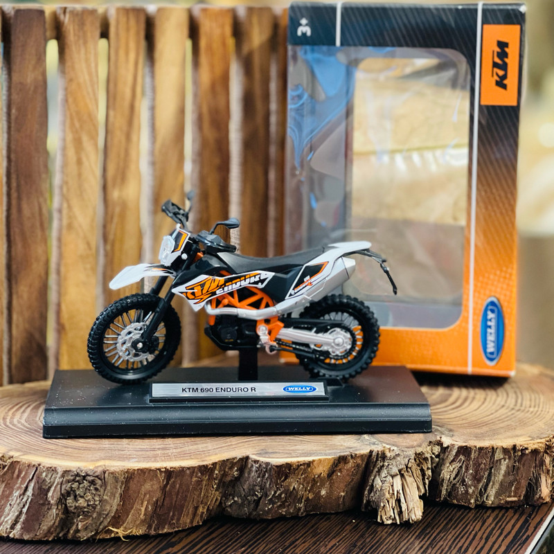 موتور بازی ولی مدل KTMM_690 ENDURO R کد F_542