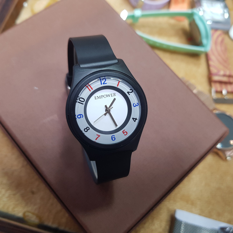 ساعت مچی عقربه ای بچگانه امپاور مدل 88ki11 ساعت مچی عقربه ای بچگانه امپاور مدل 88ki11