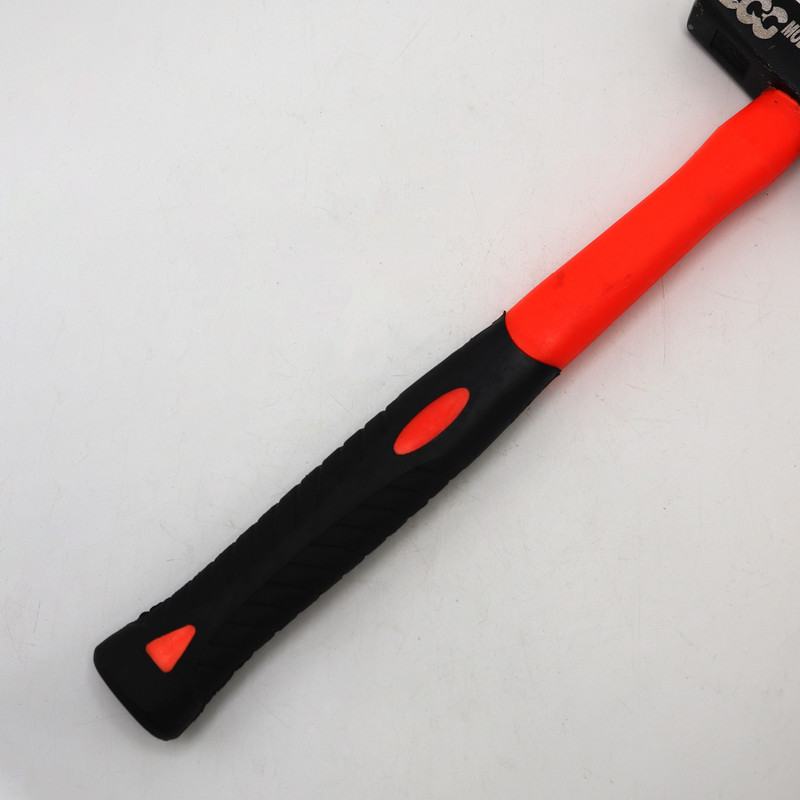 چکش مدل داگ کد YP-500GR وزن 760 گرم چکش مدل داگ کد YP-500GR وزن 760 گرم