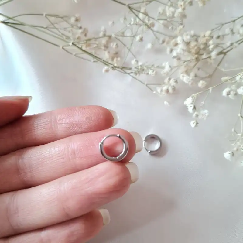 گوشواره زنانه ژوپینگ مدل حلقه ای ساده کد N05