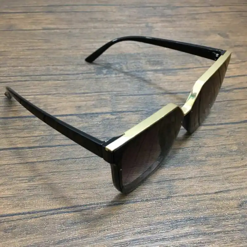 عینک آفتابی زنانه مدل 8796