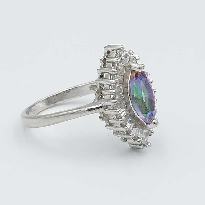 انگشتر نقره زنانه مدل جواهری کد 20583