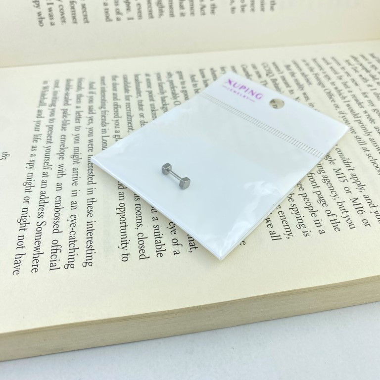 پیرسینگ گوش زنانه ژوپینگ مدل مربع کد P4134 پیرسینگ گوش زنانه ژوپینگ مدل مربع کد P4134