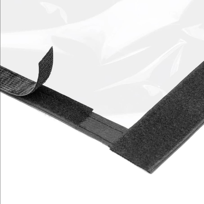 پرده مغناطیسی پرده مغناطیسی ماندگاران برنا مدل پلاستیکی سایز 240x120 سانتی‌متر