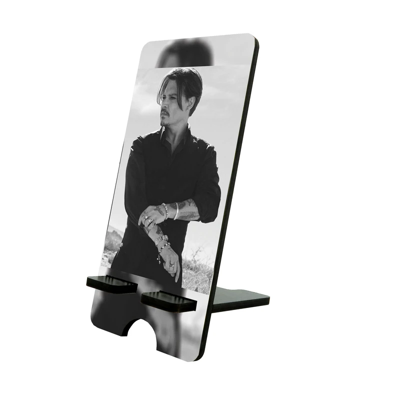 پایه نگهدارنده گوشی موبایل و تبلت طرح Johney Depp کد 2347372