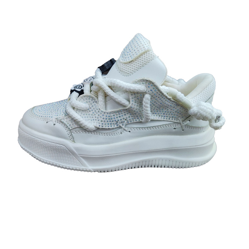 کفش روزمره زنانه مدل 2025