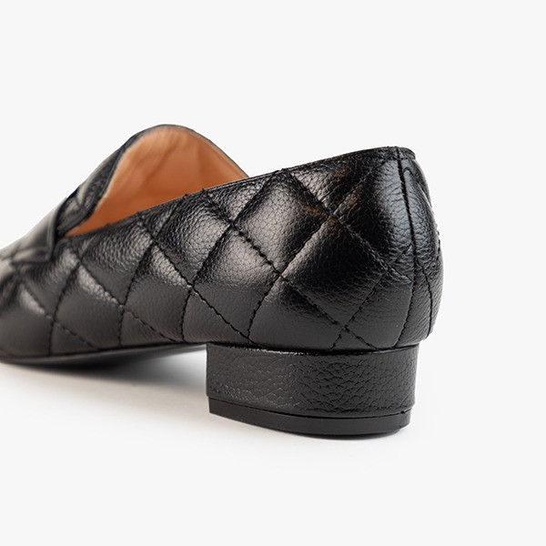 کفش زنانه گیلا  مدل R324