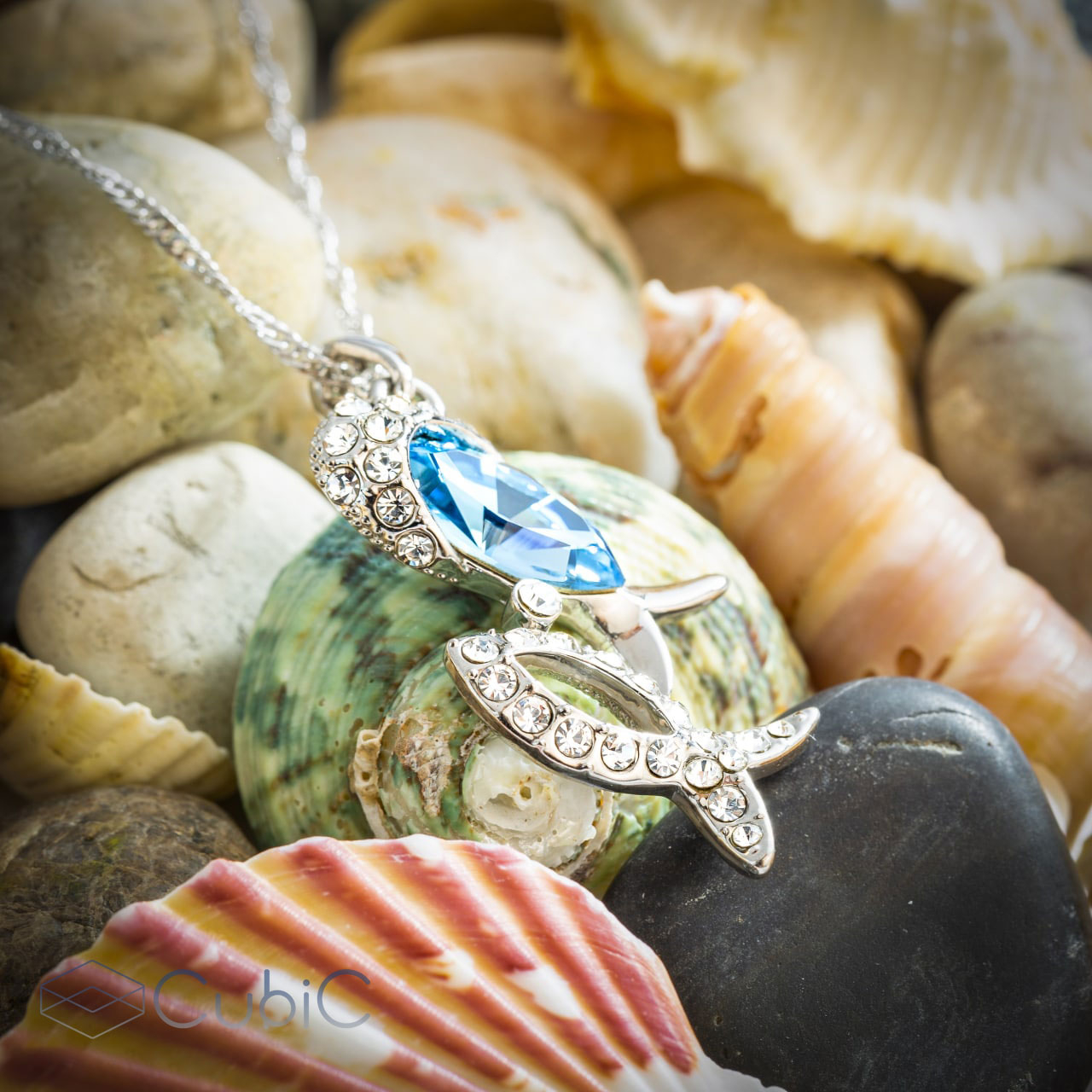 گردنبند زنانه کوبیک مدل QN-8004