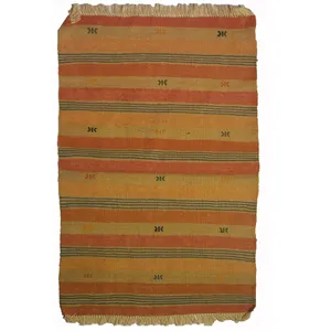 گلیم دستبافت ذرع چارک نرمین کسا طرح سنتی کد NKP.B 123