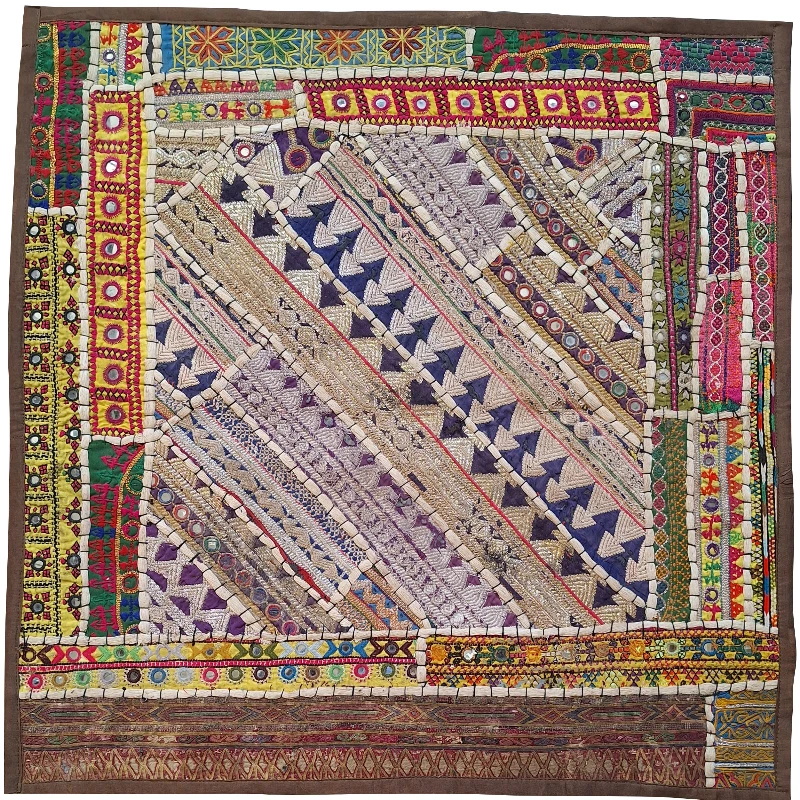 رومیزی سوزن دوزی مدل چهل تیکه کد MORKOH9