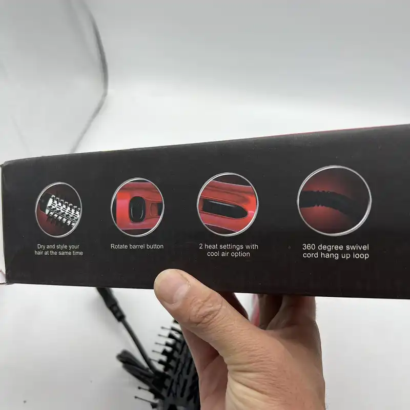 سشوار برس دار چرخشی بیوتی اند شاینی مدل XR-8812