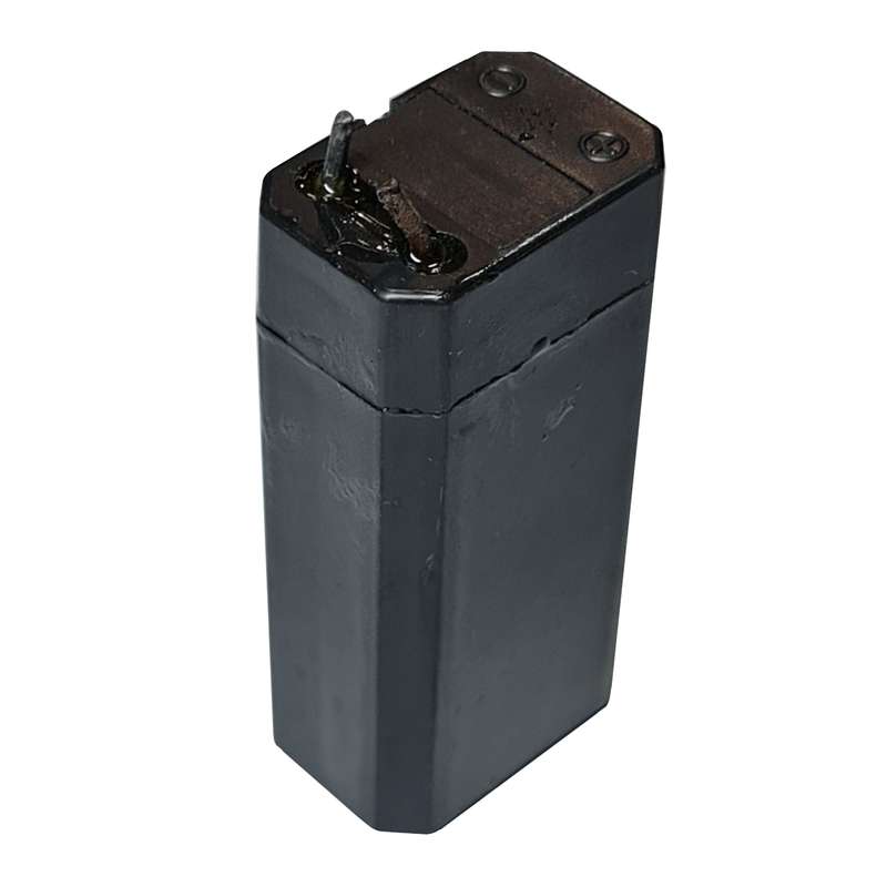 باتری 4 ولت کد 700