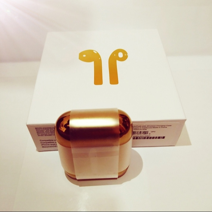 هدفون بی سیم مدل AirPods 2 New Gold 3
