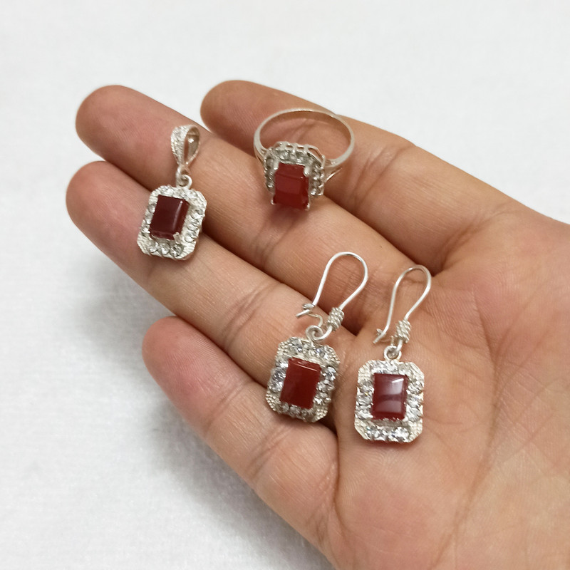 نیم ست نقره زنانه سلین کالا مدل عقیق کد ce-aghi2