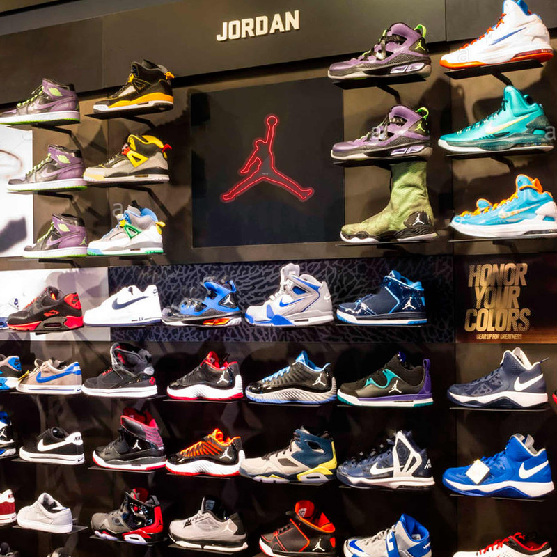 چراغ دیواری نئون دیزاین طرح Jordan_RD