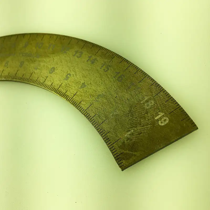 شابلون چرم دوزی مدل منحنی کد NZR2