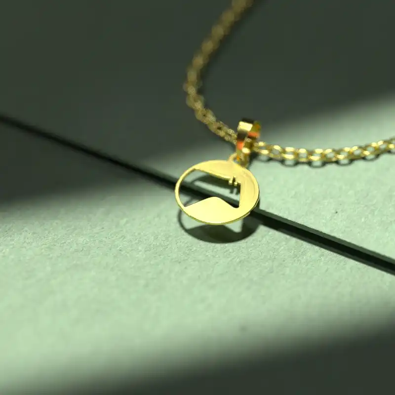 گردنبند طلا 18 عیار زنانه مدوپد مدل گاو کد B3-1-1173