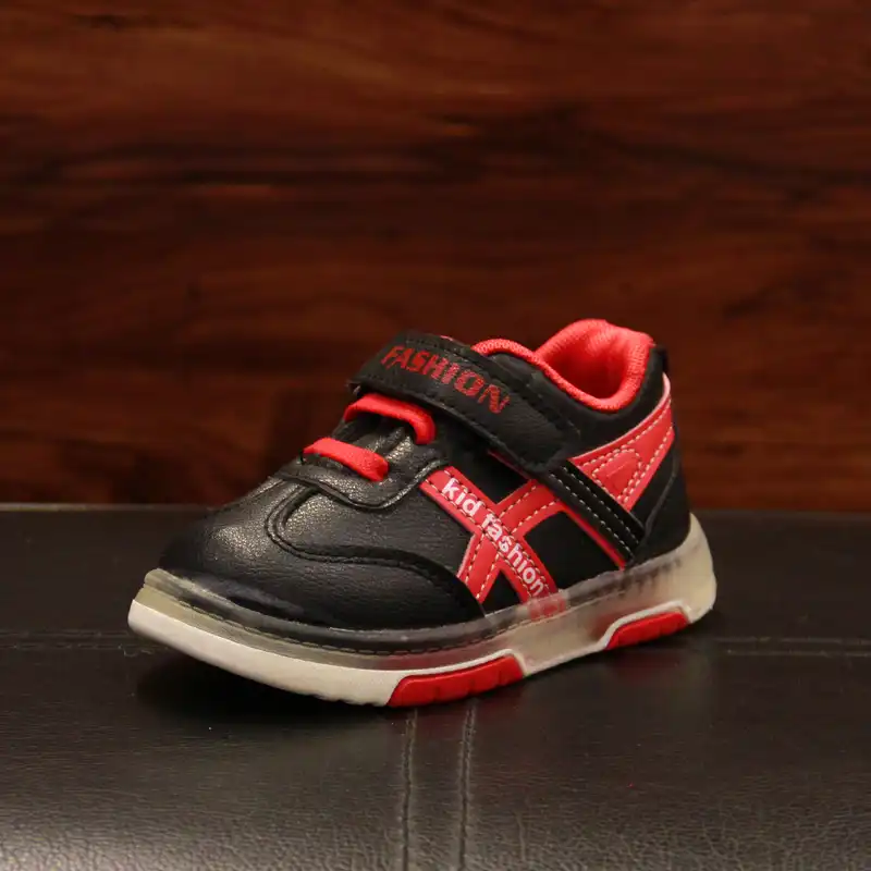 کفش پیاده روی بچگانه مدل فشن کد Ba190