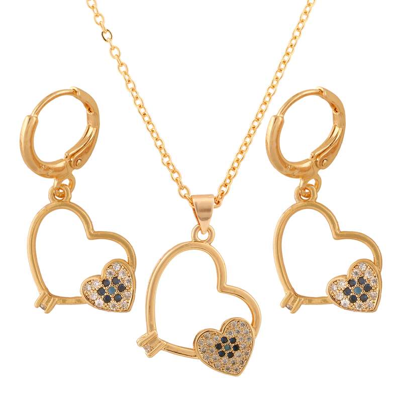 نیم ست زنانه مدل قلب کد M3307